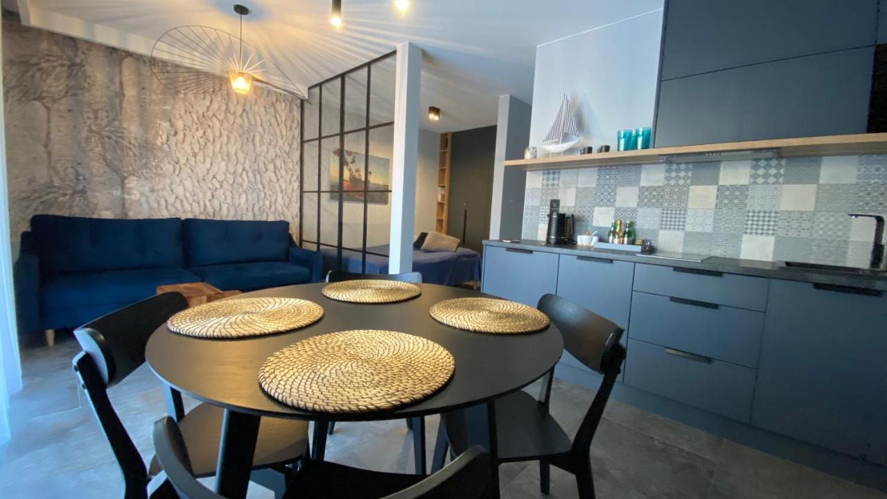 Apartament Magma Z Basenem Morska Klifowa ريفال المظهر الخارجي الصورة